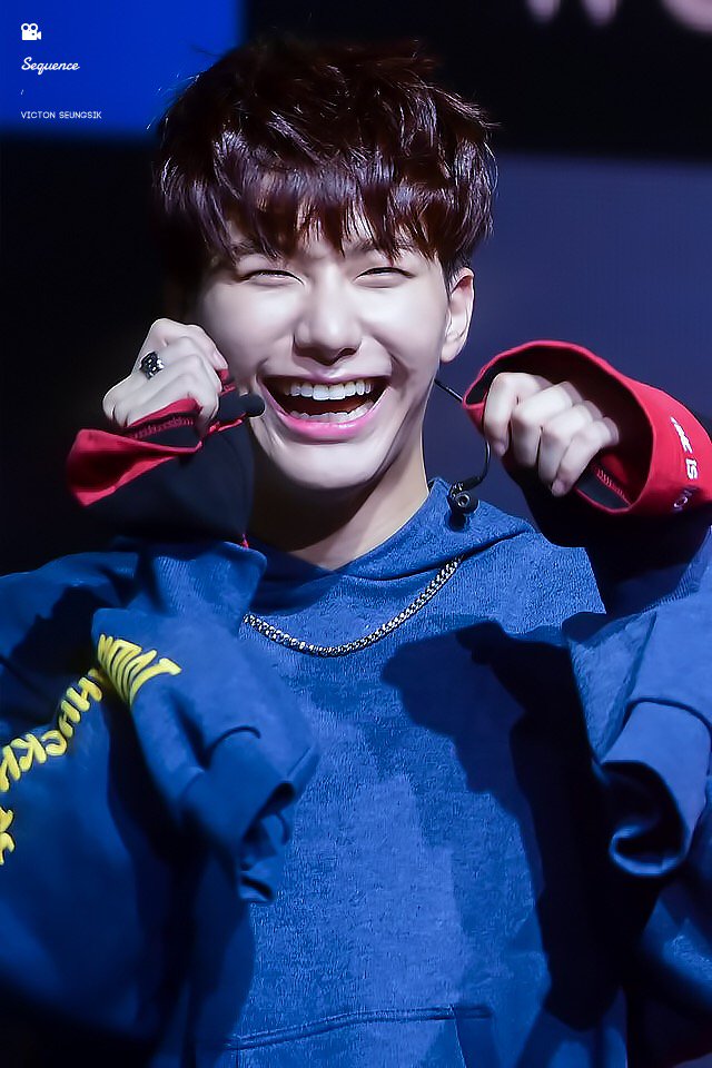 161109 Debut Showcase ♡ fantaken cr. Sequence #빅톤 #승식 #seungsik #victon