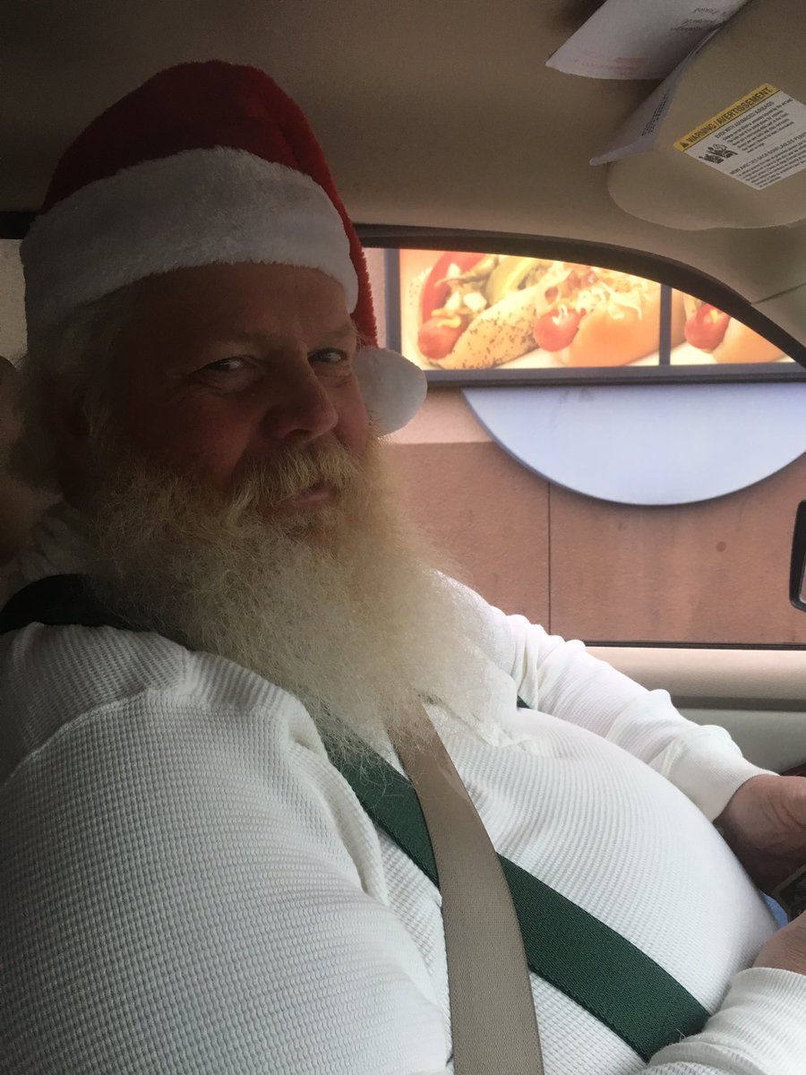 kernCountySanta's tweet photo. SPOTTING!!! KC Santa @ sonic!!! Santa loves the staff at Bakersfield's White Ln. Sonic!!!! https://t.co/BNJZUnxKRO