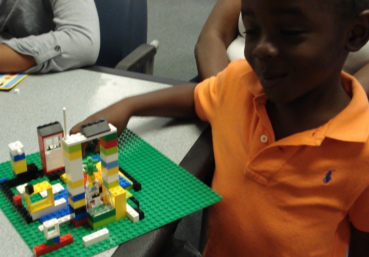 MCPL_Libraries's tweet photo. Kids can dream & build! LEGO play at our branches: https://t.co/okO4U7Cacv #STEM #connectedMoCo https://t.co/oUFEFd97ZH