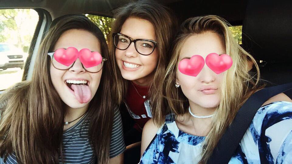 morganschulltz's tweet photo. I love you sm even though you're clueless enough to eat a pizza roll right out of the oven ♥️ hope its been good #16 https://t.co/sRgjZWHcCe