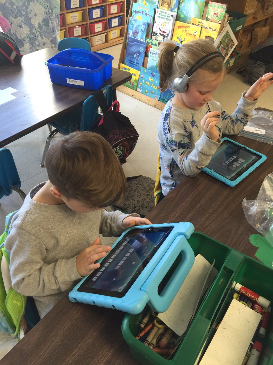 kccokeefe's tweet photo. #SymphonyMath. Students moving at their own speed learning how math works. #Kindergarten #mashpee. https://t.co/58EjMYavhR