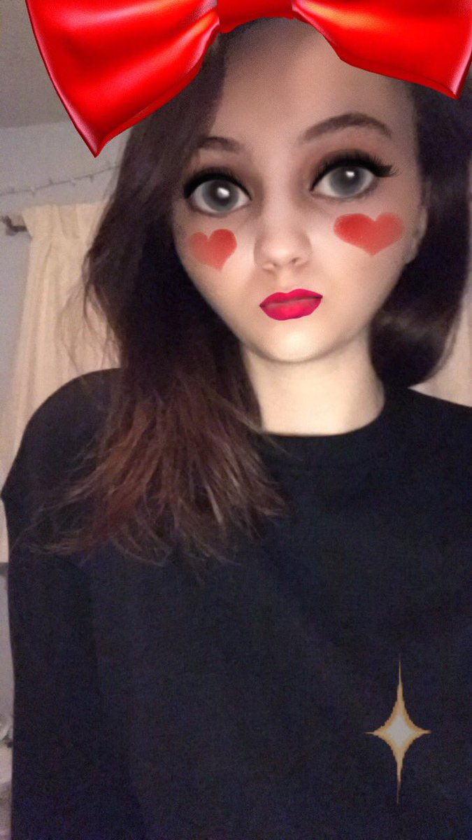 lauryntayIor's tweet photo. I <3 Snapchat filters https://t.co/n73rKggiUK