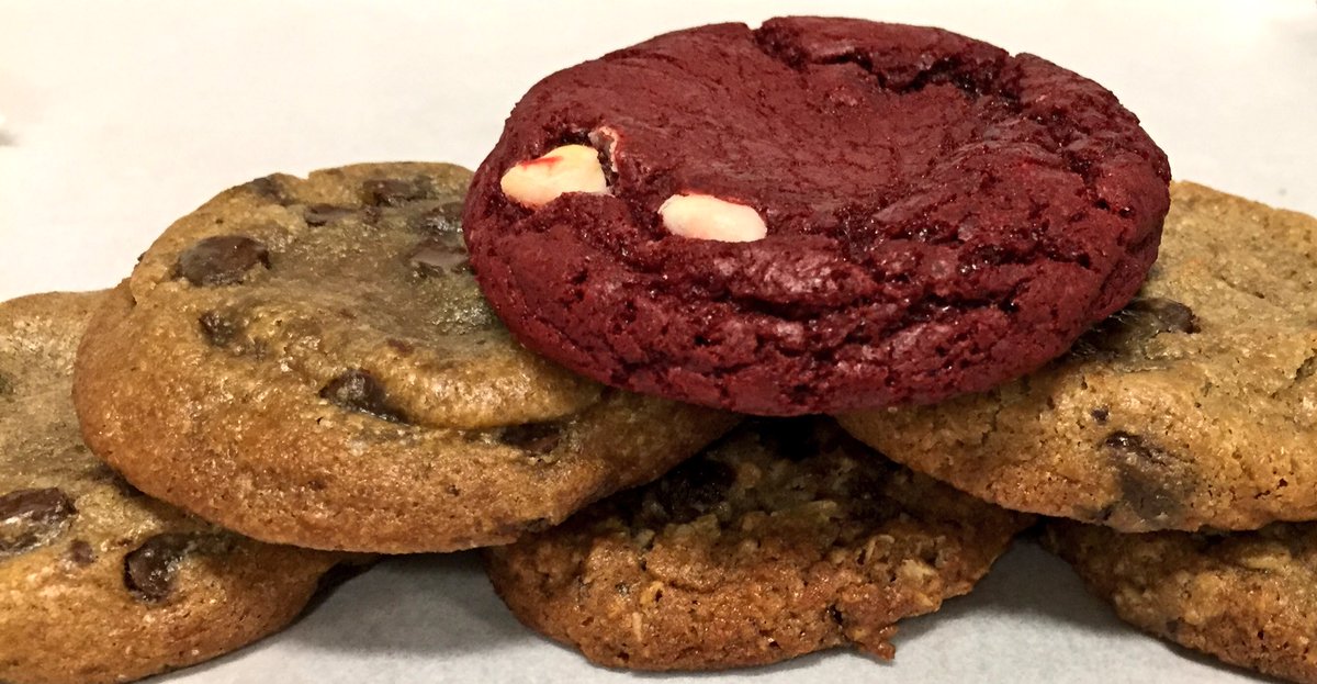 hotboxcookies's tweet photo. Win Hot Box Cookies to fuel your #CyberMonday! Like and Retweet for a chance to win a box of Hot Box Cookies. 2 followers will win! https://t.co/prFCLCc7fL