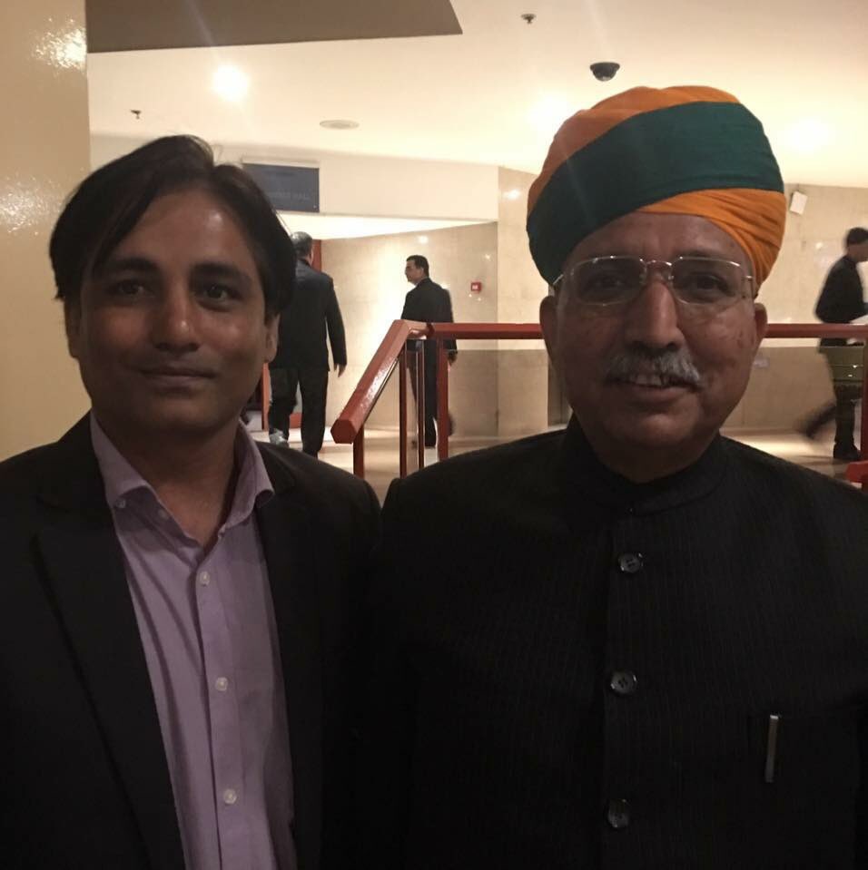 Vishwaguru_'s tweet photo. Hindu SwayamSevak Sangh &amp; OFBJP Nigeria representative meeting with MOS Finance &amp; Corp Affairs Shree @arjunrammeghwal ji in Abuja, Nigeria. https://t.co/7GGrxVYfuW