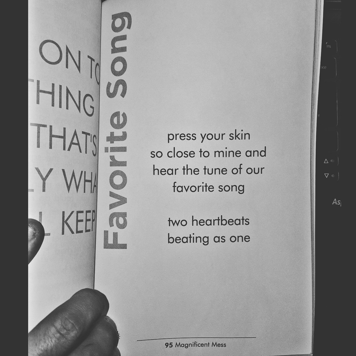 TopherKearby's tweet photo. A piece from my new book Magnificent Mess. Pick up a copy at https://t.co/tcc2T9RfVo.
180 pages of prose and original art. #magnificentmess https://t.co/N2kwXxVg7t