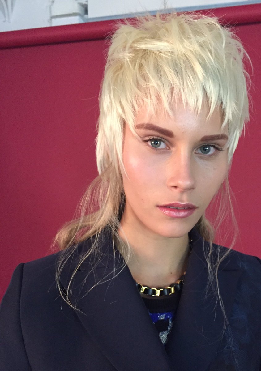 EvaEscolano's tweet image. #makeup #makingof @amenityfashion  #work 💄#laescolano con 💇🏼mi @jesusdepaula 📸 @photoadeva 👗 @sonia_alcolea  #editorial #moda