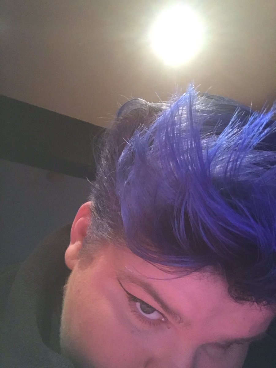 spacespasm's tweet image. i dyed my hair again