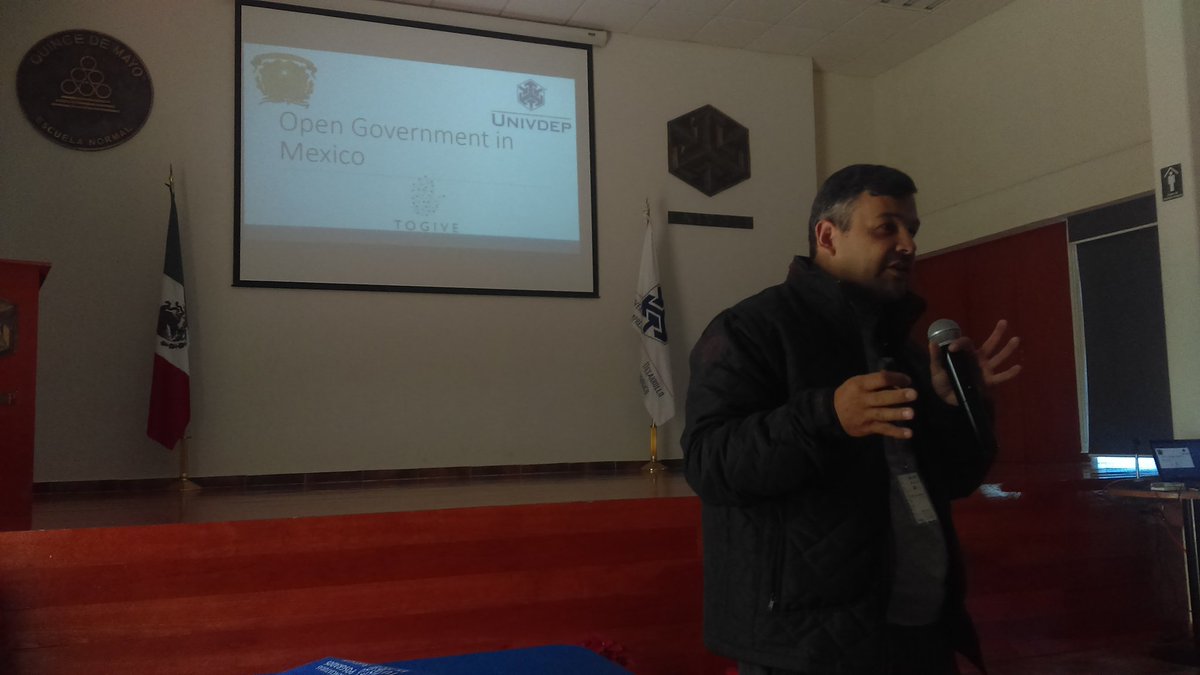 neo_matrix_'s tweet photo. Gobierno Abierto en México @horus72 @togiveproject @UAEM_MX #TogiveProject https://t.co/NasCbhnQ4k