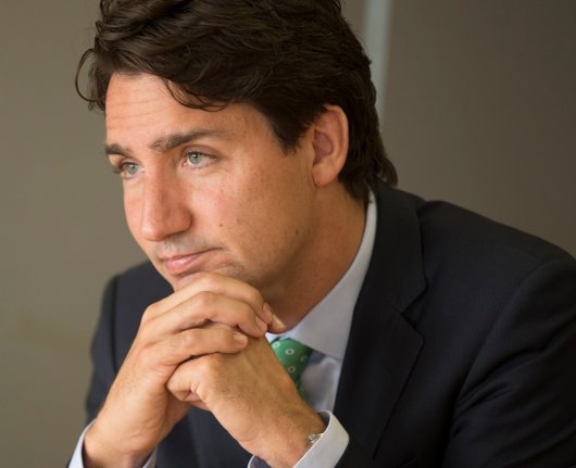 sgtdeckard's tweet image. .@JustinTrudeau thinks #Castro is great &amp;amp; @timkaine thinks a machete is a gun. Not a good few days for #globalist liberals. #LiberalControl