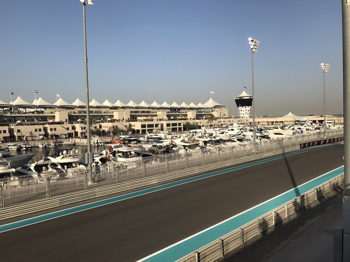 What a weekend it was… #AbuDhabiGP 🏁🏎🙌
