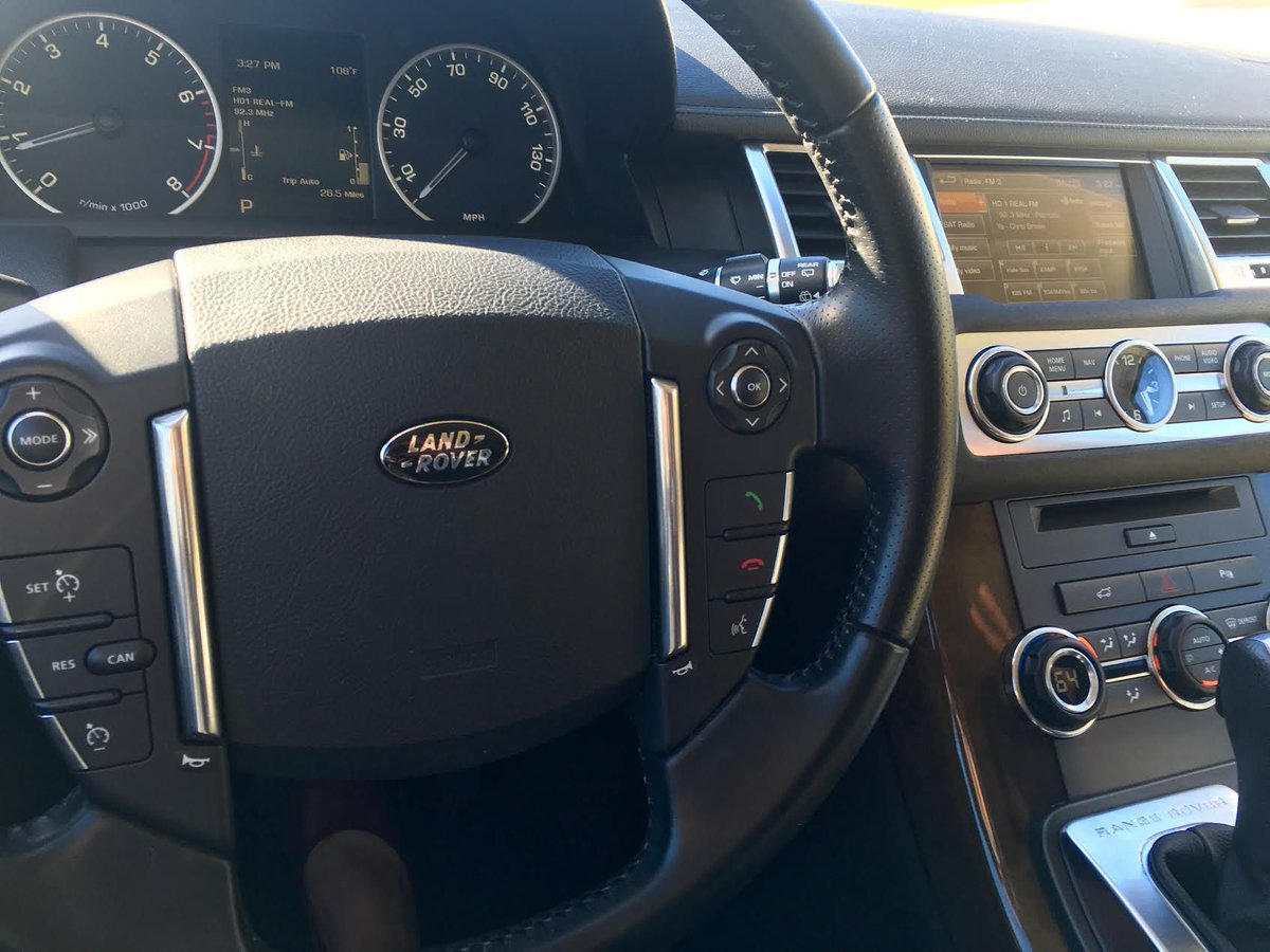 jetsetfam's tweet photo. • W I N • Someone is getting a car this holiday thanks to @driveshift's #thanksgivaway [ad]: https://t.co/V9GnAIYgUw  #driveshift #giveaway https://t.co/6qxAxsmcEA