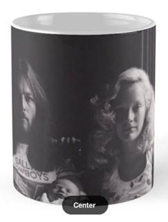 Ginger_Gilmour's tweet photo. CHECK OUT my new RED BUBBLE COLLECTION 
This photo or other pictures of my artwork printed and delivered before Xmas https://t.co/oZhyhJOBKq https://t.co/XZgdLlcGCS