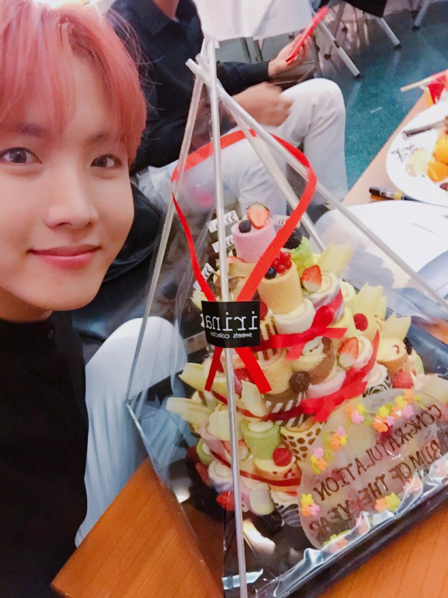 嬉しいね😭💕ほびちゃんありがとう😭💕そしてここまで熱心にしてくださったサポートの方々ほんとにありがたい…😭🙏