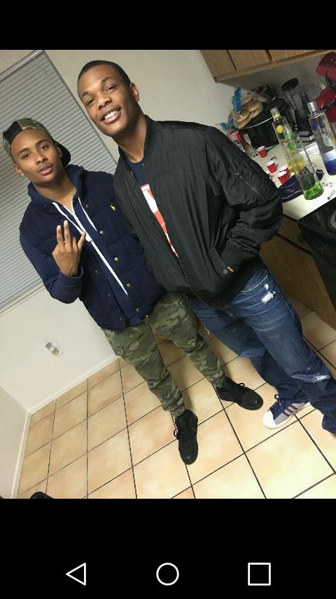 GeechiGod_'s tweet photo. I got his back and he got mine thats all that really matter. #MBK4EVA #BPL4MB #LONGLIVENUTTFOREVA https://t.co/TN5YVf4hSB
