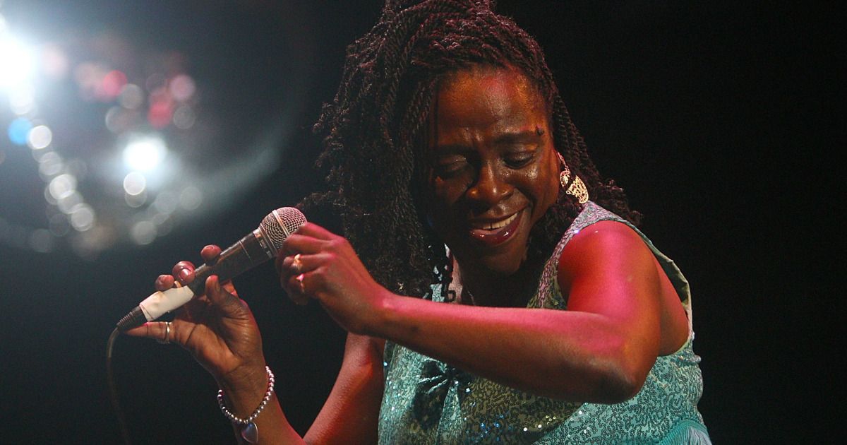 Miss Sharon Jones! tweet media