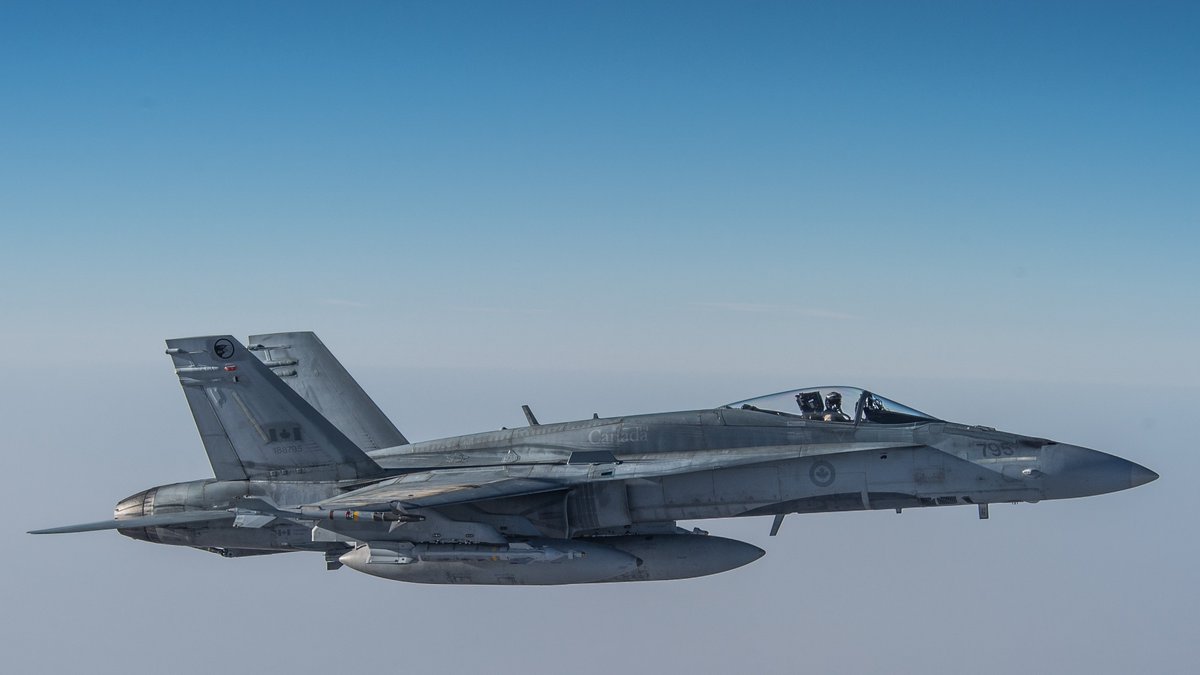 RCAF_ARC's tweet photo. News Release - 4 Wing Cold Lake CF-188 Hornet Crash: https://t.co/0KfG83vxAL #RCAF https://t.co/eDFuwH0Cnw