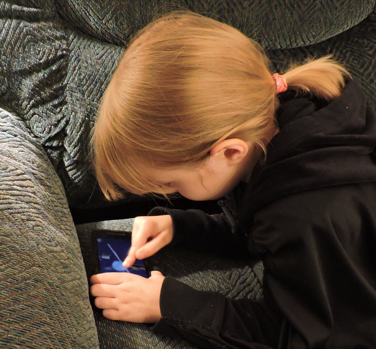 _lifemakers's tweet photo. With #Batonic's ipdated game logic, even our 7-year-old was able to reach Day 6 and earn 7414 points! #Android #indiedev #mobilegame https://t.co/01qEkPrOwc
