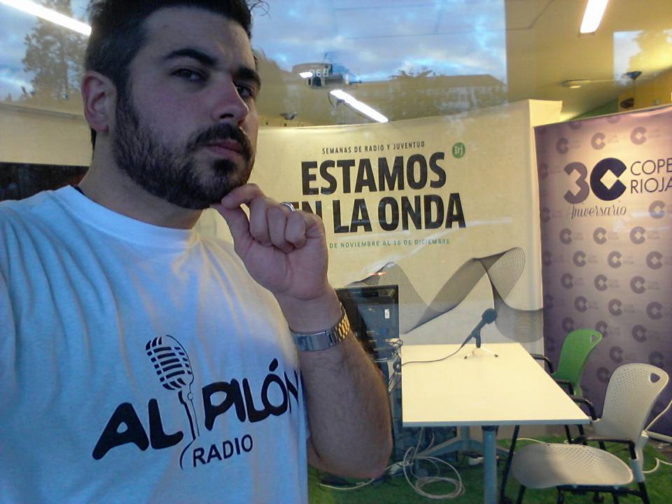 radioalpilon's tweet photo. Estamos muy felices de estar en @CopeRioja &amp; @irjjuventud con 'Las Semanas de Radio y Juventud' ¡Disfruta de la buena onda! #Radio #larioja https://t.co/1N0atJaOgs