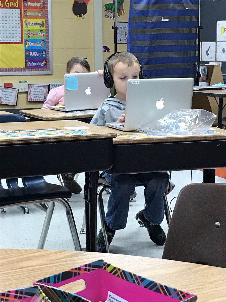 cucchimi's tweet photo. My students are enjoying the new games on MobyMax! #62learns https://t.co/oIz1hNAS3w