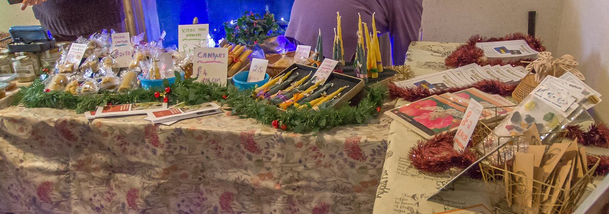 giprinting's tweet photo. Spectacular collection of tasty and beautiful craft stalls at Newbattle Abbey on Saturday, and choir singing! 🎄☃🌟@NewbattleTweets https://t.co/fxRTcvgZFv