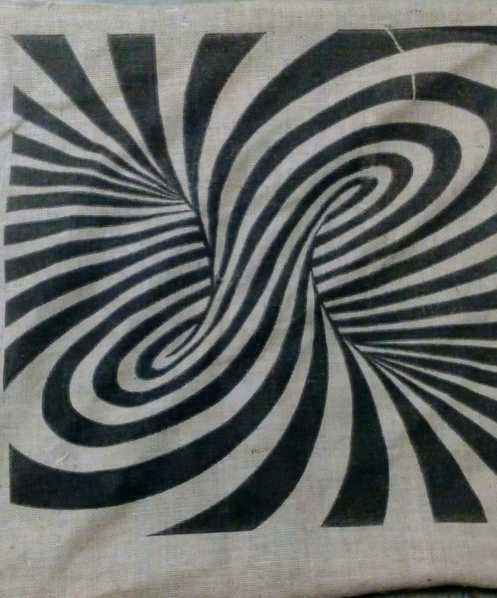 SOLUAGROgt's tweet photo. #psychedelic #jute #bag #ecotact
😎😎😎 https://t.co/cTii4EnMLC