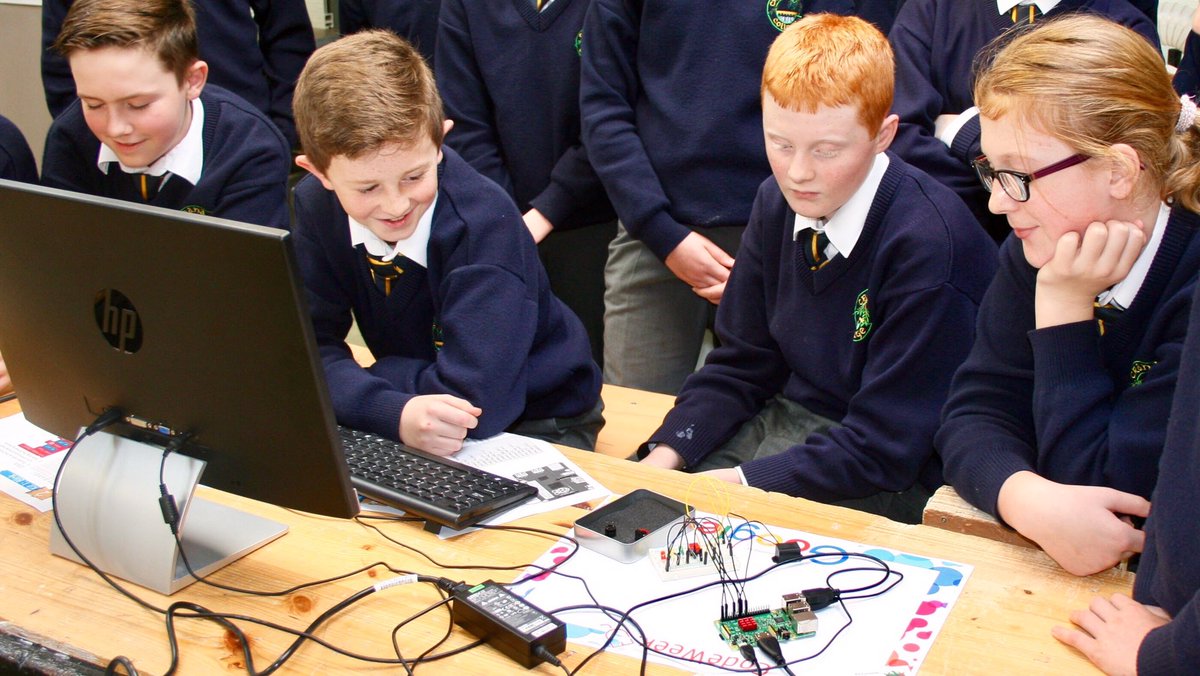 JC_Coding's tweet photo. ✨Exploring Coding Pilot ✨Students become creators rather than passive consumers. Learning principles of Computer Science &amp; Coding #jcreform https://t.co/TbzGiSpOiv