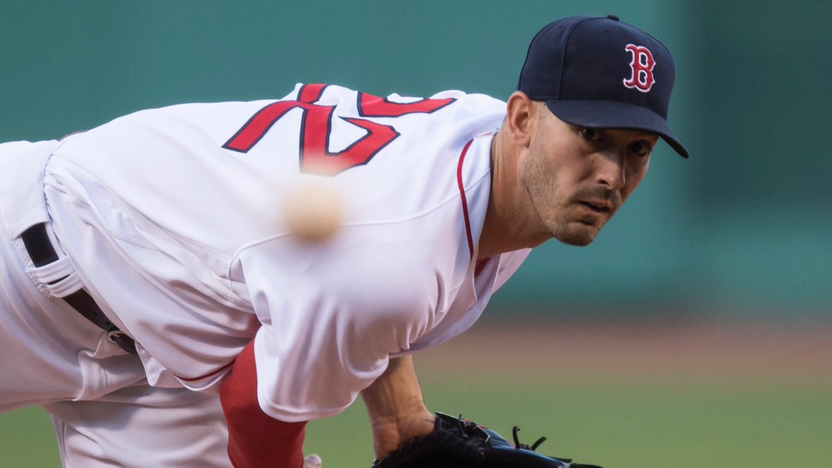 In honor of CYber Monday we're giving away a <a href="/RickPorcello/">Rick Porcello</a> jersey! 👊

RT now for a chance to win!