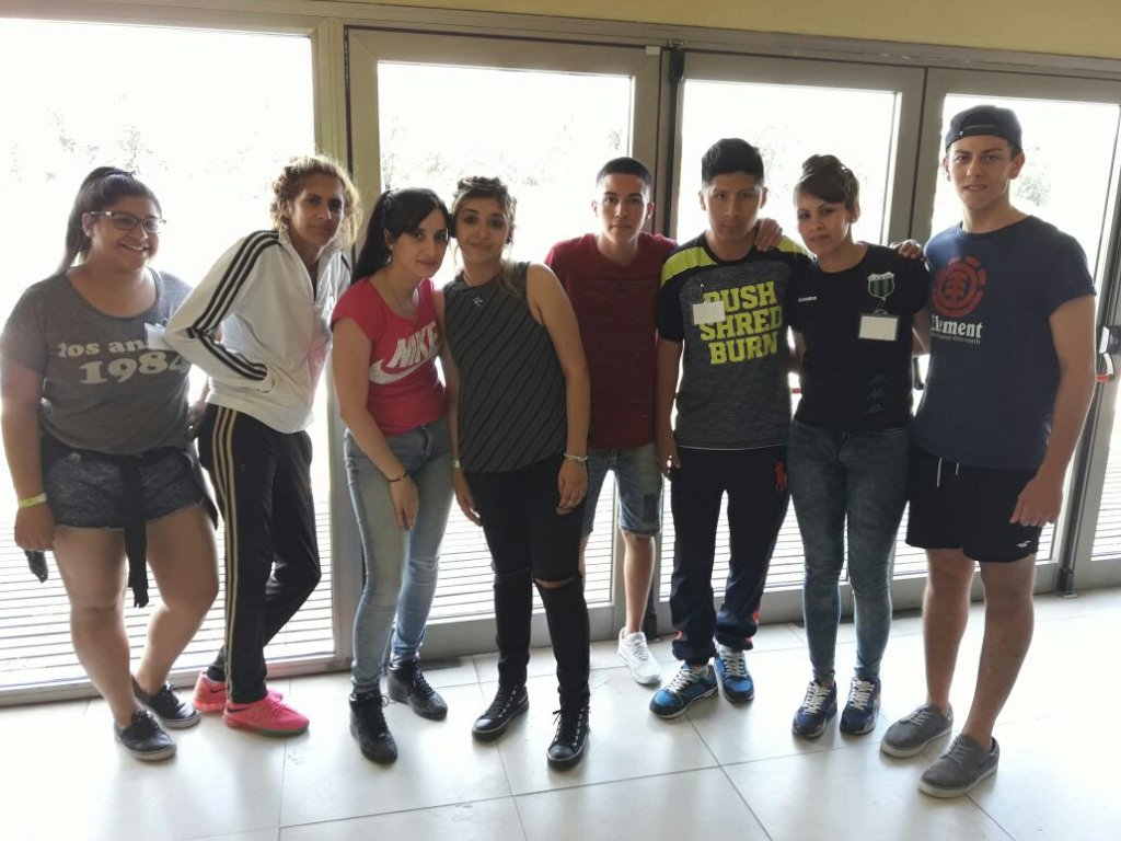 melina_anabel's tweet photo. #Ejec #Ezeiza #Familia4 ✌ https://t.co/bqpe4u6RhQ