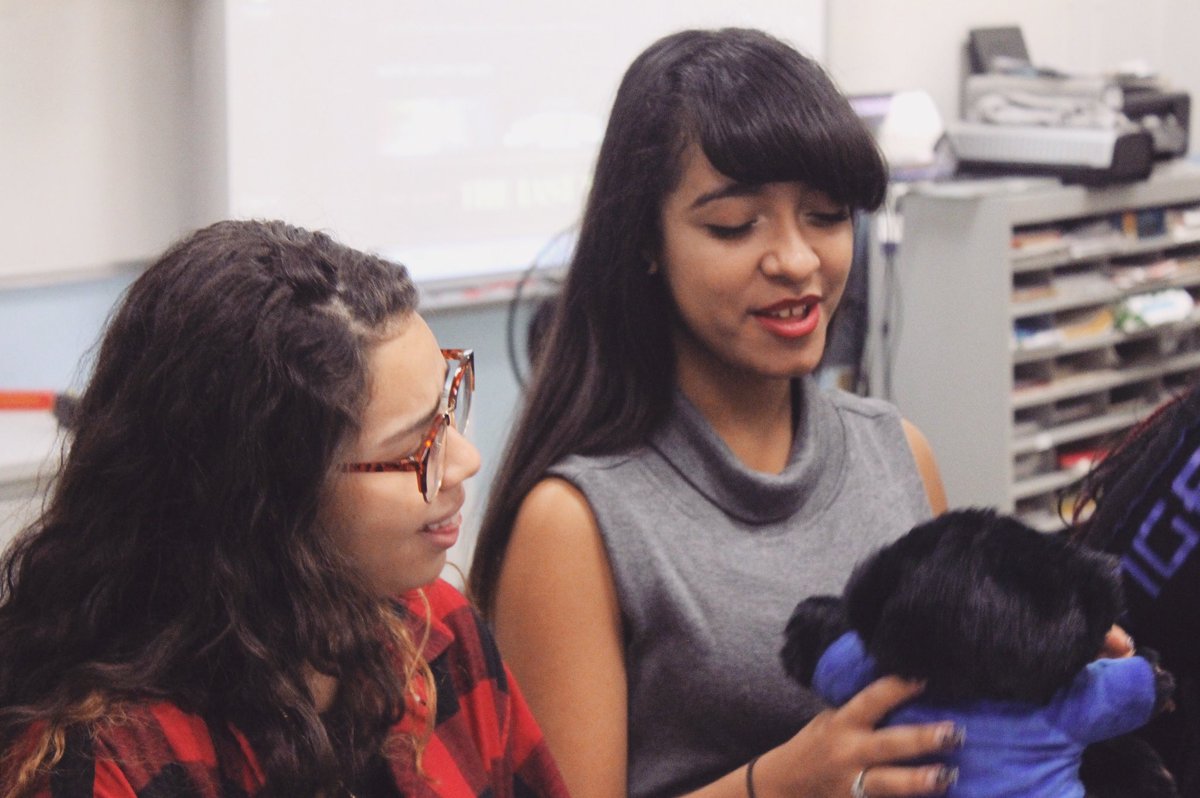 veimagination's tweet image. In the office we passed around a bear, whoever got it they would say what they were thankful for! Thankful for our Employees 🦃🍂