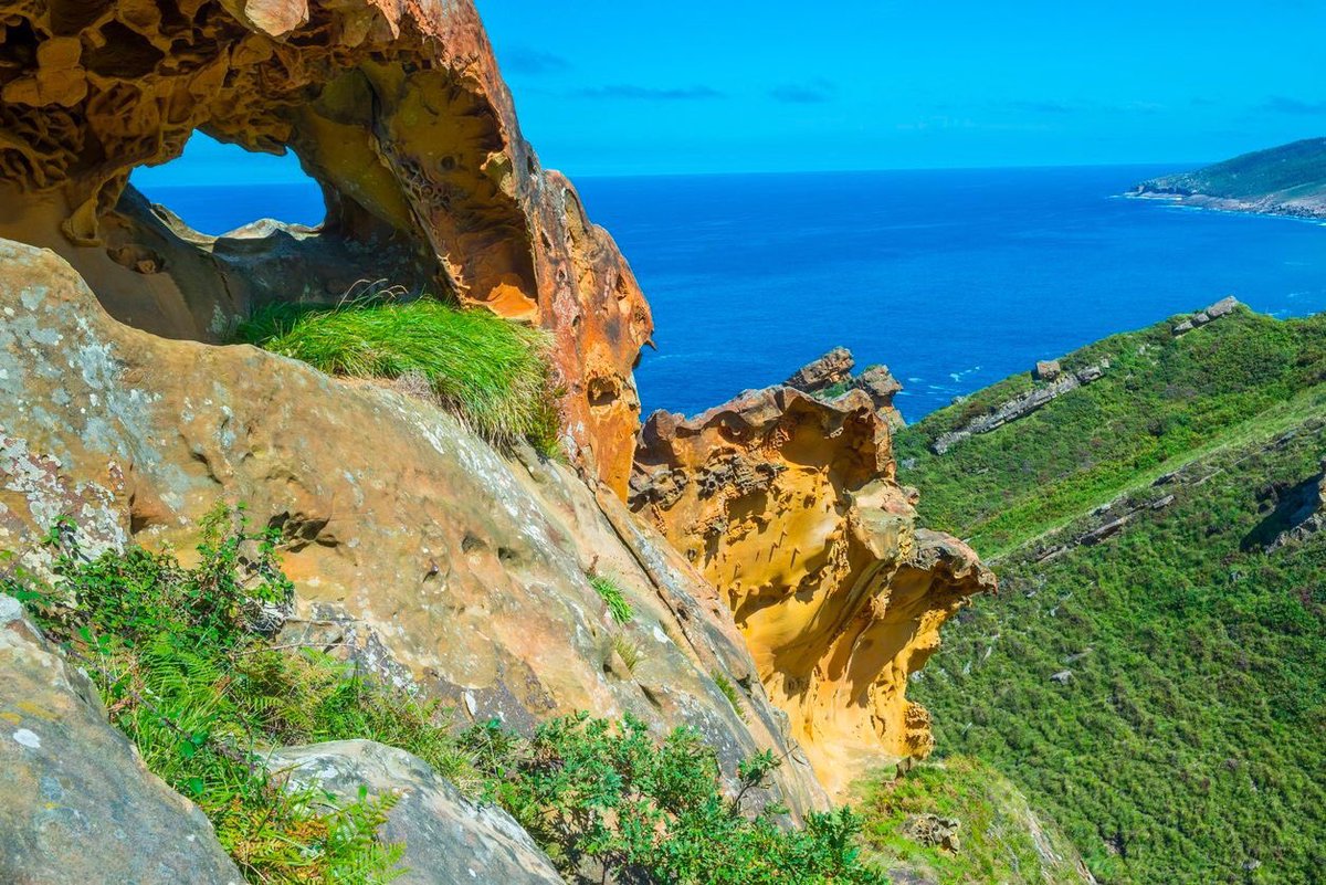 JamesCostos's tweet image. Spain is a top destination in the world for filming: Diverse Landscapes, Perfect Climate, Tax Incentives, Talent.