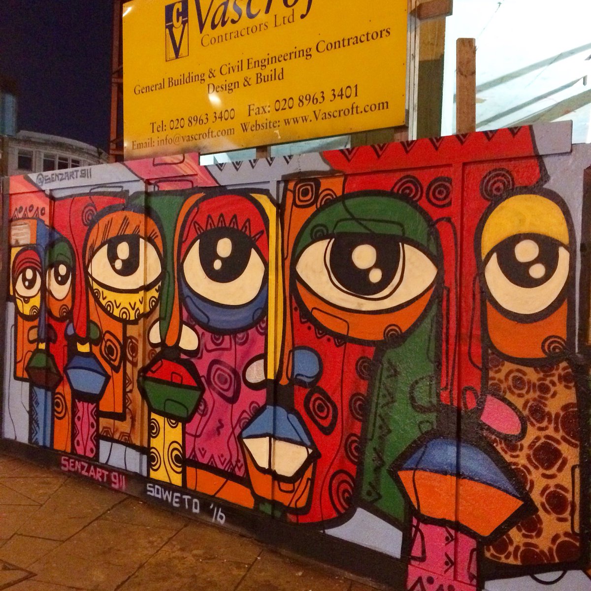 New work on Great Eastern Street by #senzart911 

#art #Streetart