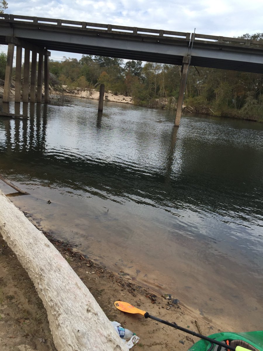 River Shack tweet media