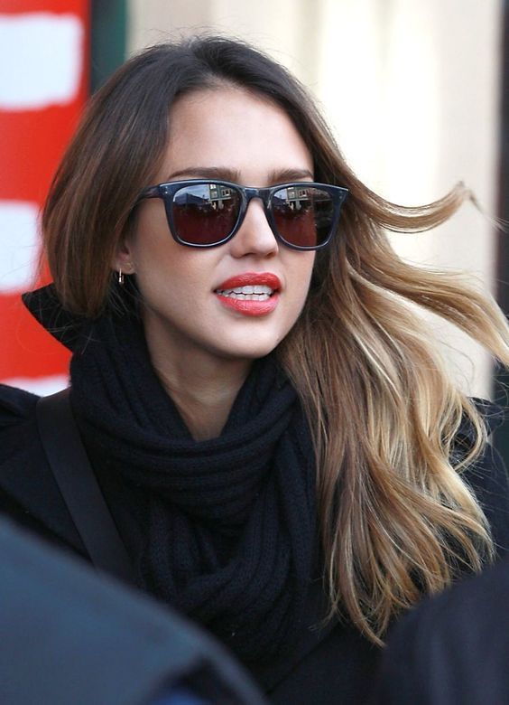 BlazeSunglasses's tweet photo. Sunglasses Guide: What Fits Oval-Shaped Face Women https://t.co/QPtYzRQboR

#GlassesForOvalFace https://t.co/MRF1O7IPEn