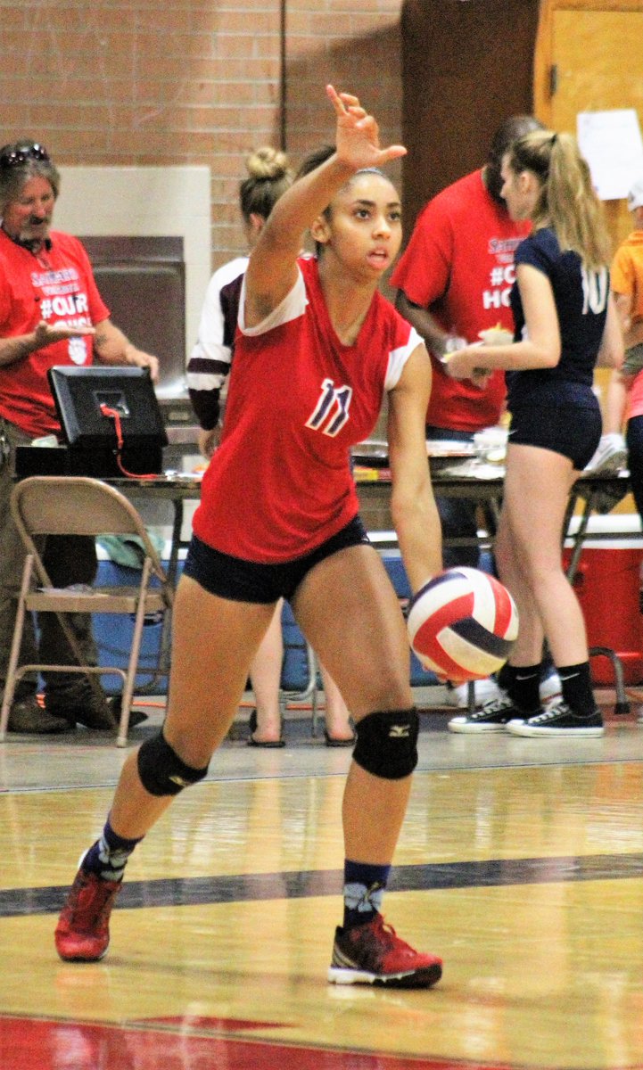 AndyMorales8's tweet photo. Southern Arizona 5A Volleyball All-Stars @sahuarovb @nighthawkvb @Cienegagirlsvb @marana_vb @mountainview_vb https://t.co/QotjZVc2NF https://t.co/VqO6vF8OXb