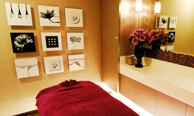 GrouponSG's tweet photo. Relax &amp; unwind with a 1-hr massage with Geranium Aroma Oil at Elements Wellness for just $29 >> https://t.co/fBrXjB0Ku7 https://t.co/FmfgP0K5gN