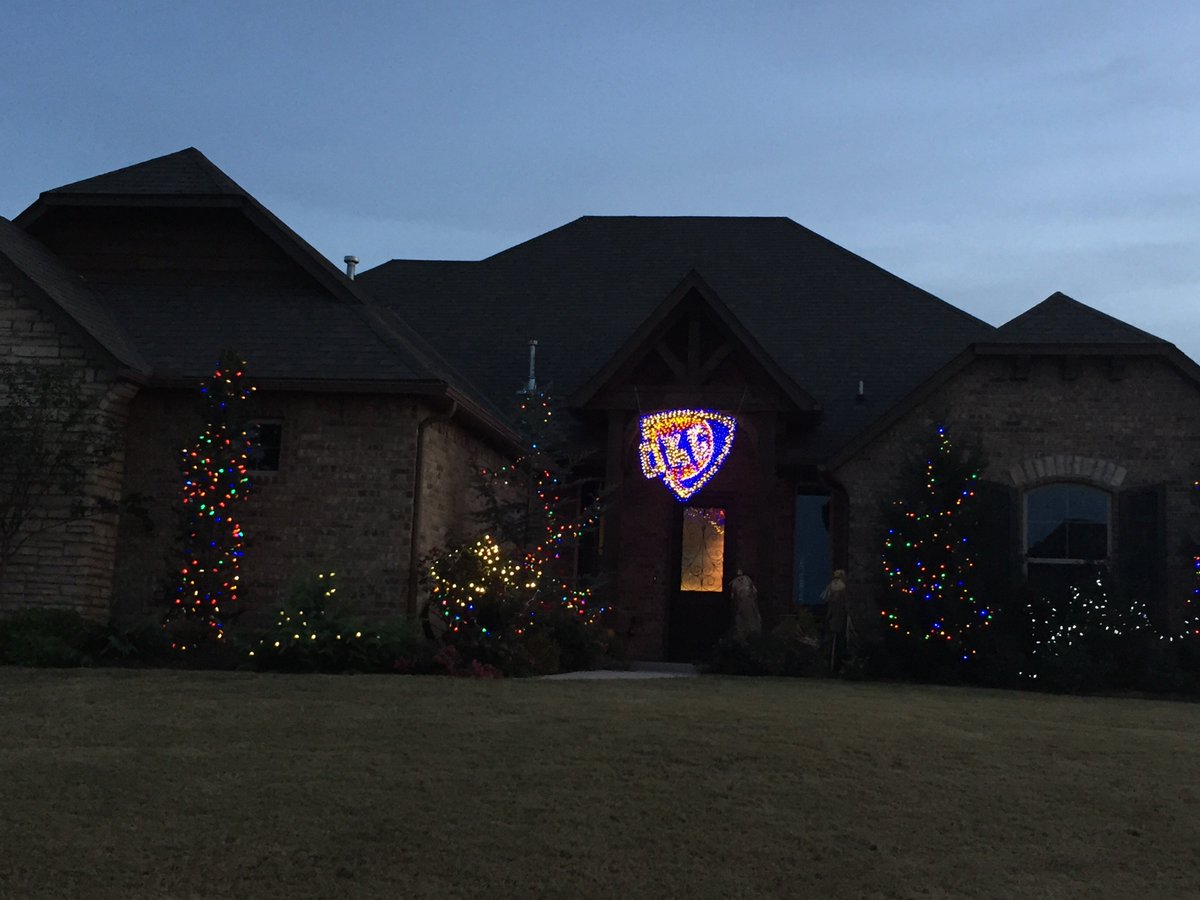 Eddie Loomis tweet media