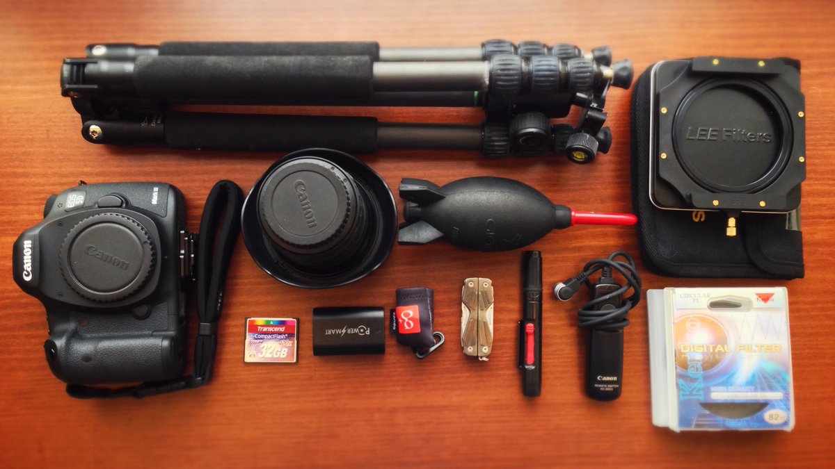 shopswell's tweet photo. Get the most out of your new D-SLR Camera with These 12 Essential Photo Accessories > https://t.co/vJRRztSPU6 #photography https://t.co/fiE3KOd6pU
