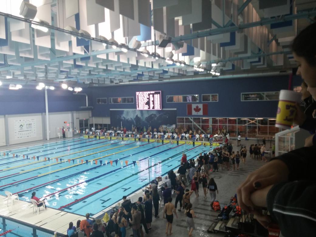 OlfEtienne's tweet photo. Jour deux 6:40 am nous avons marché á la piscine je suis très fatigué!😴 #bonne chance #canada #natation https://t.co/8gLbff1nkh