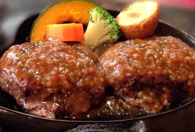 shikango's tweet photo. 💪今日の風邪予���💪
＜今日は #いい肉の日 🍖風邪の回復期には肉‼＞
風邪のときは肉は食べない方がいいと思うかもしれませんが、肉に多く含まれるアルブミンは免疫細胞をつくる成分で、風邪にとても効果的😷
実は肉類は栄養補給に最適な食べ物なんです😊

肉～～食べたい(｡･ρ･)ｼﾞｭﾙ https://t.co/HlocVpH43i