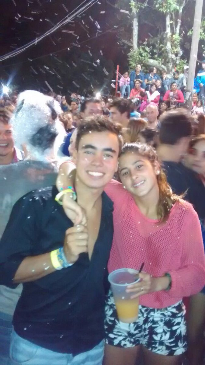 AgusMorenoT's tweet photo. Desde los tres años juntitos. Gracias por aguantarme siempre negrito, te adoro @MenchacaAgus ❣️❣️ https://t.co/rGUAM60ZQD