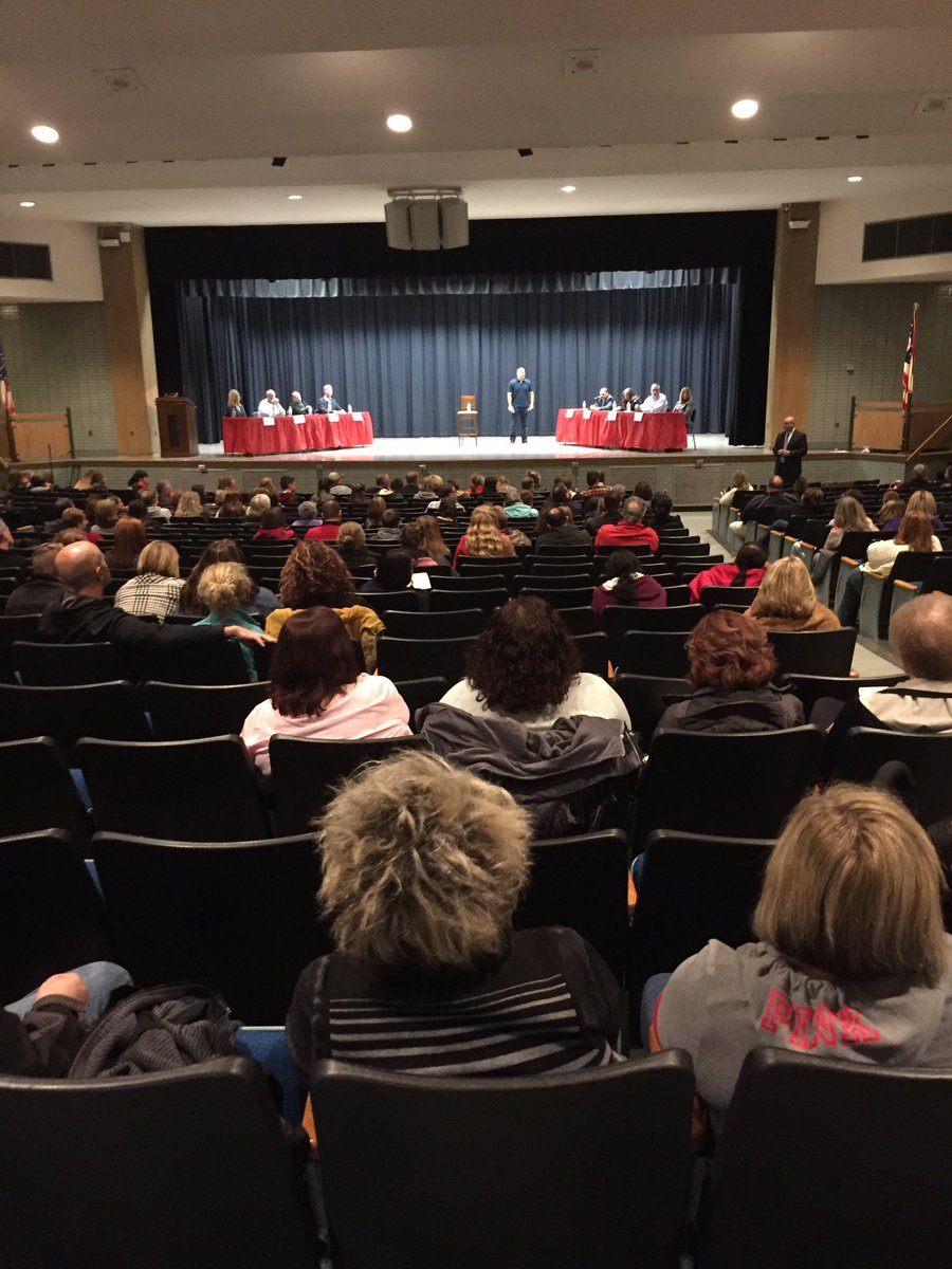 SpencervilleSC's tweet photo. An amazing presentation by @KevinHinesStory and a panel of guest speakers offering great information for local mental health resources. https://t.co/JGpfmNDlvf