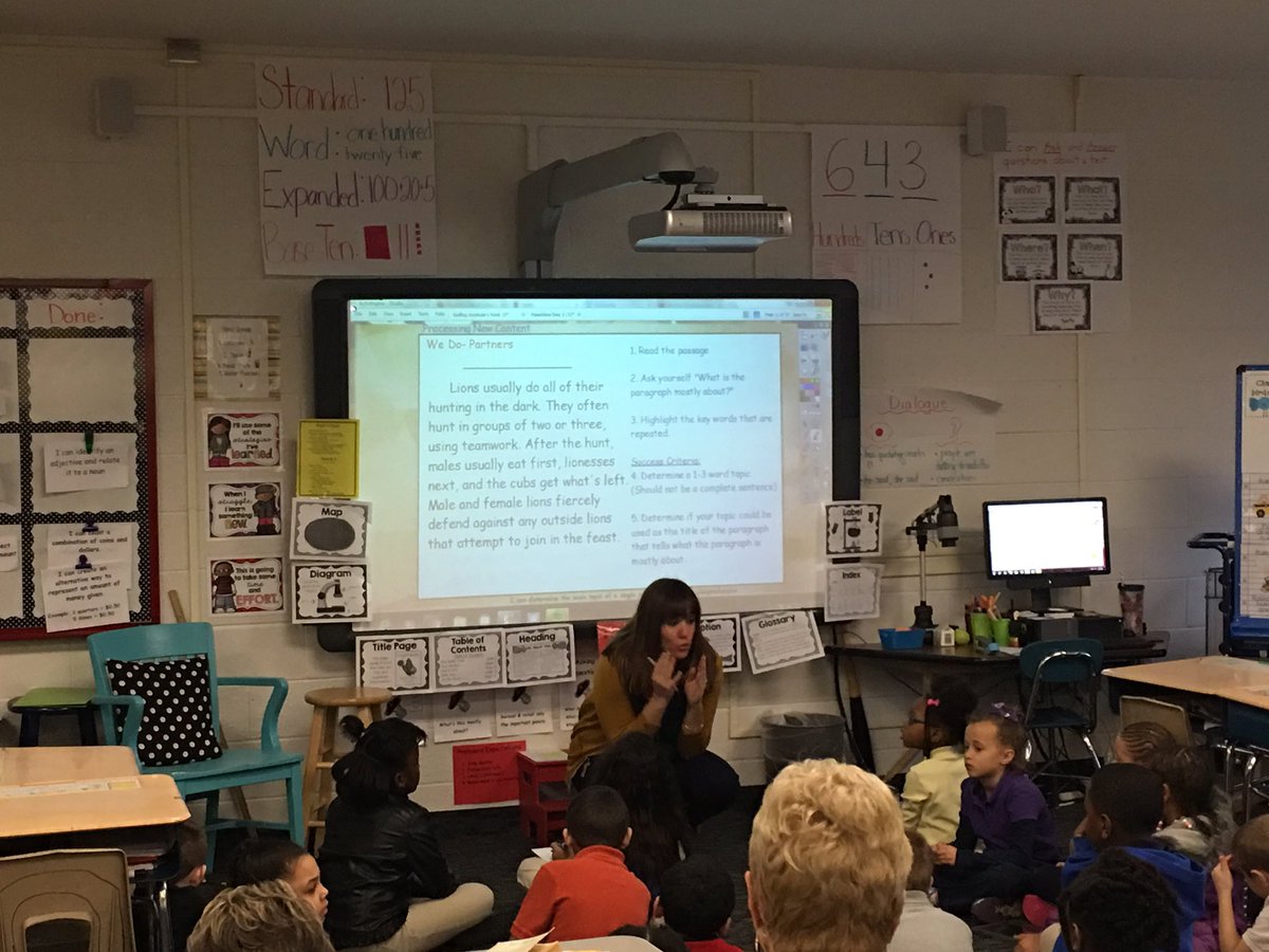 rlroll's tweet photo. @GLAinfo teacher using @LSI success criteria strategy to #teach https://t.co/2f40uyvxC0