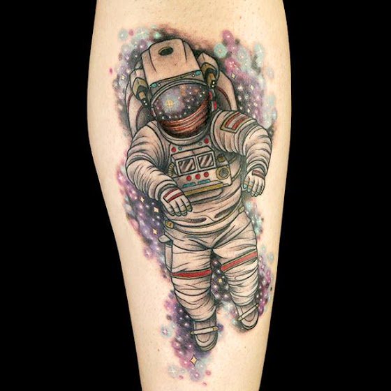 TDKSleeps's tweet photo. This is what an astronaut should look like. What an amazing tattoo from @giankarle #inkmaster https://t.co/0khT40pqlb