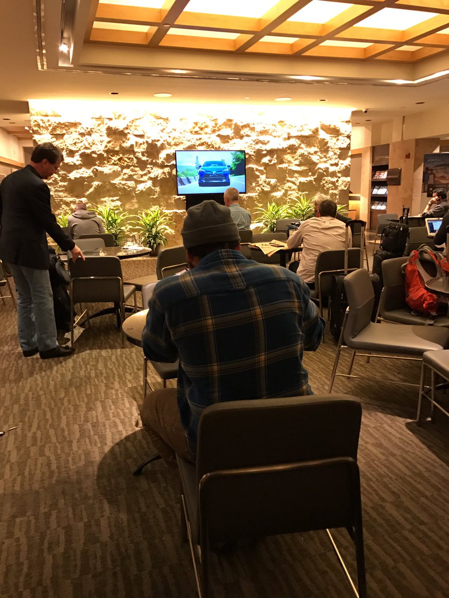 BecomingIron's tweet photo. Little MNF in route it OKC... not a bad way to spend a delay @AdmiralsClub @AmericanAir https://t.co/4W3n6ya0YV