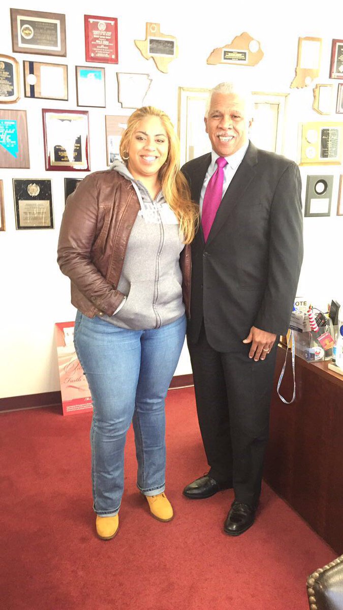 Change924c_org's tweet photo. @HilaryOShelton THANK YOU FOR ALL YOU DO! END 924c STACKING https://t.co/2MZKUieahv #MauriceNaVaroBrooks #924c #endstacking #CriminalJustice https://t.co/hgB2E91BpV