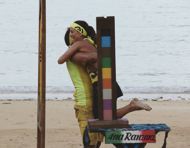 anaRansanz's tweet photo. YUHU i won i won i won...+ playa, +sol, + vida, + compartir! A M O N O S https://t.co/X5bGyQYpcZ