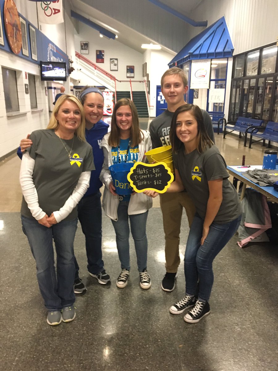 AHSDanceBlue's tweet photo. Rival Game was a success! Big thanks to all who showed out! Awesome to see two schools coming together for such an amazing cause! #FTK 🎗 https://t.co/hTxkXty9MU