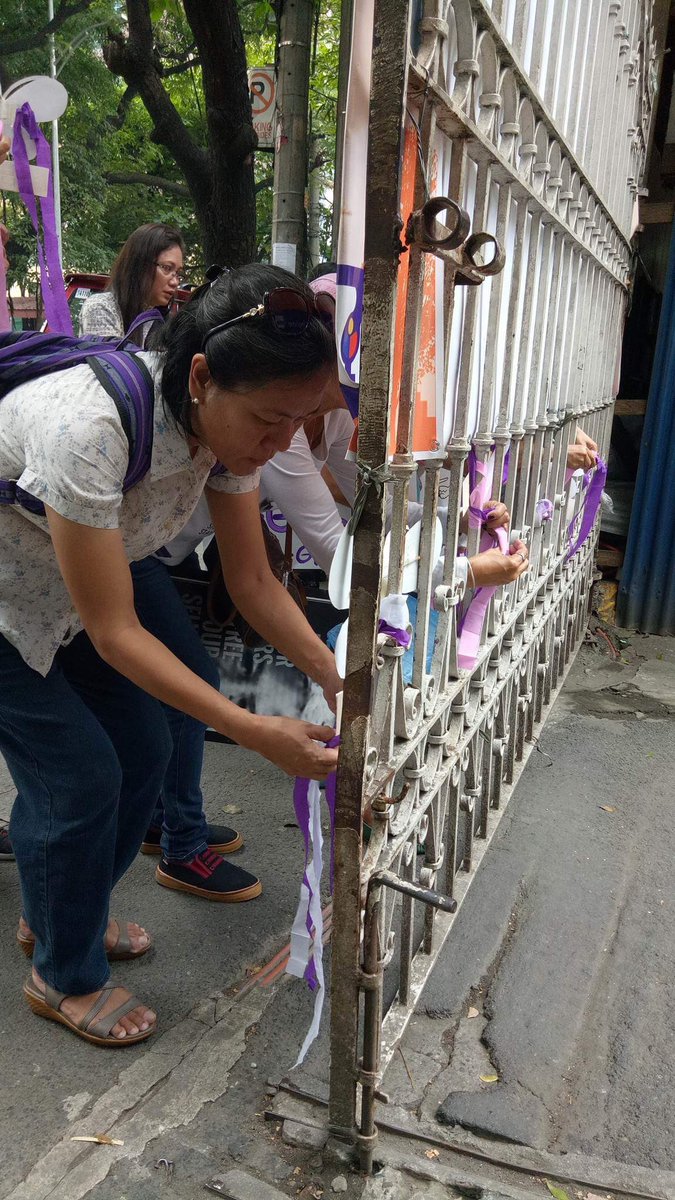 JohnsonManabat's tweet photo. Grupong Gabriela, muling kinalampag ang DOJ; Pagpapalaya sa mga babaeng political prisoner, inihirit. https://t.co/IjIyD7wREX