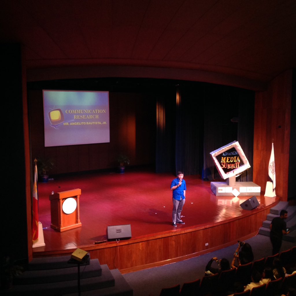 FalconRadioPH's tweet photo. Mr. Angelito Bautista Jr. is here to share and give a new perspective on communication research! #AdUMediaSummit #CommQuest https://t.co/u4CEyHT1wl