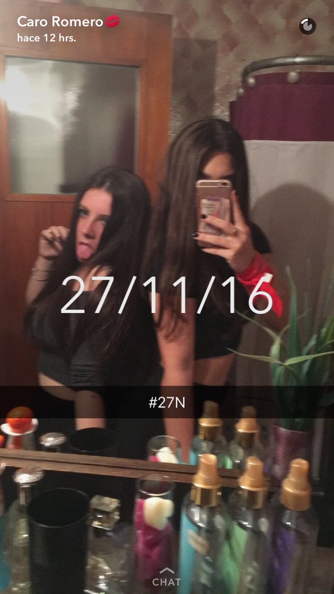 florclemente_'s tweet photo. del nochon de ayeeeer❣️🌜🎉#27NDelParqueRompioCool https://t.co/QofrexjGrr